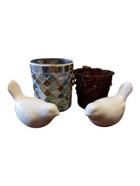 MOSAIC VOTIVE CANDLE HOLDER & BEADED HOLDER W SET OF CERAMIC BIRDS